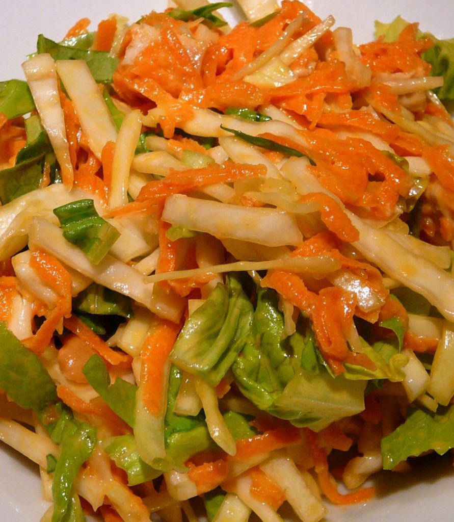 Salade croquante au chou (coleslaw)